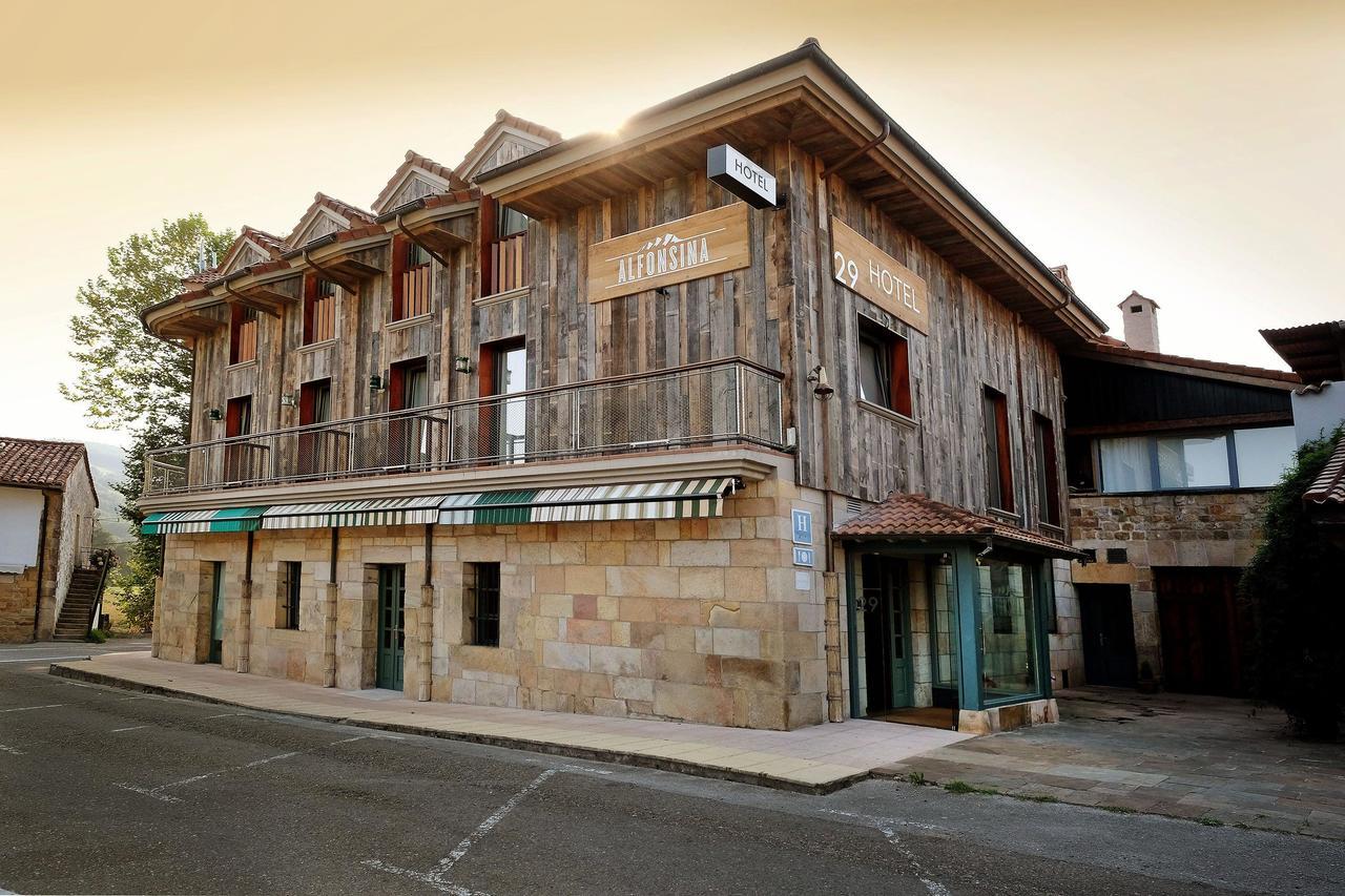 Hotel La Alfonsina Santibanez de Villacarriedo Exterior foto